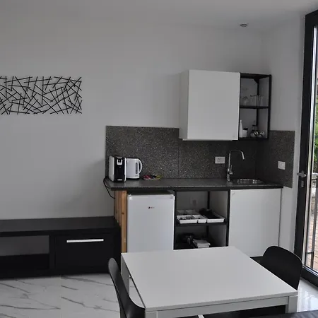Solis Apartment