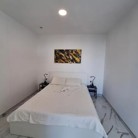 Solis Apartment